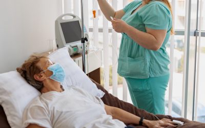 Francesca Bosisio au micro de la RTS